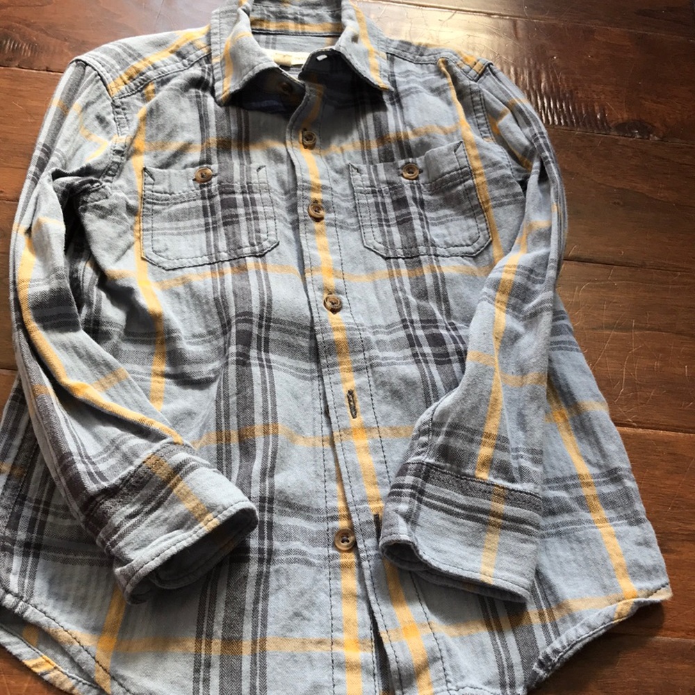 Tucker and Tate blue and beige plaid button down!